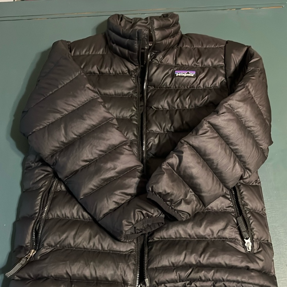 Patagonia Puffer Jacket (boys' size S)
